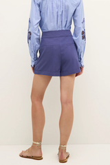 MARIE OLIVER | INGRAM SHORTS